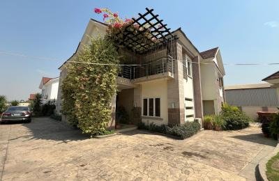 Luxury 5-Bedroom Fully Detached Duplex with 2 Rooms Boys Quarters in Abuja – N500M