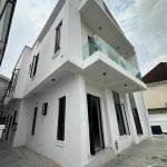 Luxurious 5-Bedroom Detached Duplex with BQ and Pool for Sale in Chevron Drive, Lekki – N220M