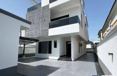 Stunning Newly Built 5-Bedroom Fully Detached Duplex in Lekki Phase 1 – N950M