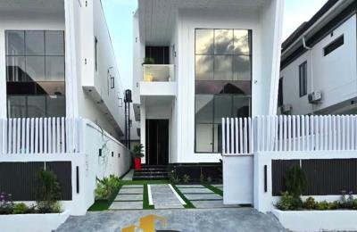 5-Bedroom Detached Duplex with Swimming Pool in Ajah, Lekki Lagos – ₦250M