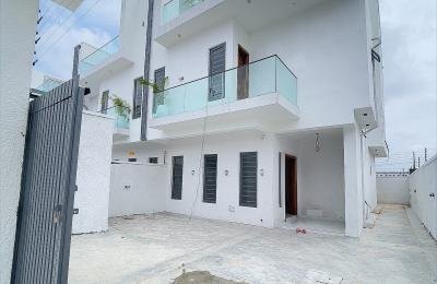 Exquisite 4-Bedroom Semi-Detached Duplex in Ajah, Lekki Lagos – N145M