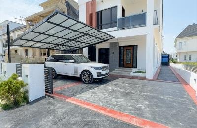 Exquisite 5-Bedroom Fully Detached Duplex in Megamound Estate, Lekki County – N270M