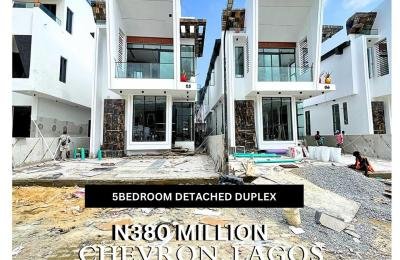 Luxurious 5-Bedroom Detached Duplex with BQ in Chevron, Lekki – N380M