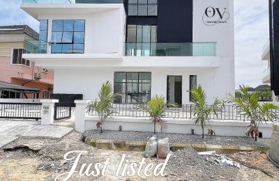 Luxury 5-Bedroom Fully Detached Duplex with Pool & BQ in Orchid, Lekki – N450M