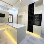 Luxurious 5 Bedroom Detached Duplex with Swimming Pool for Sale in Lekki County, Lagos - ₦350M