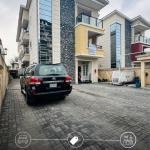 Spacious 3-Bedroom Apartments with BQ & Home Office for Corporate Letting in Lekki Phase 1