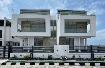 Luxury 5-Bedroom Detached Duplex for Sale in Osapa London – N550 Million